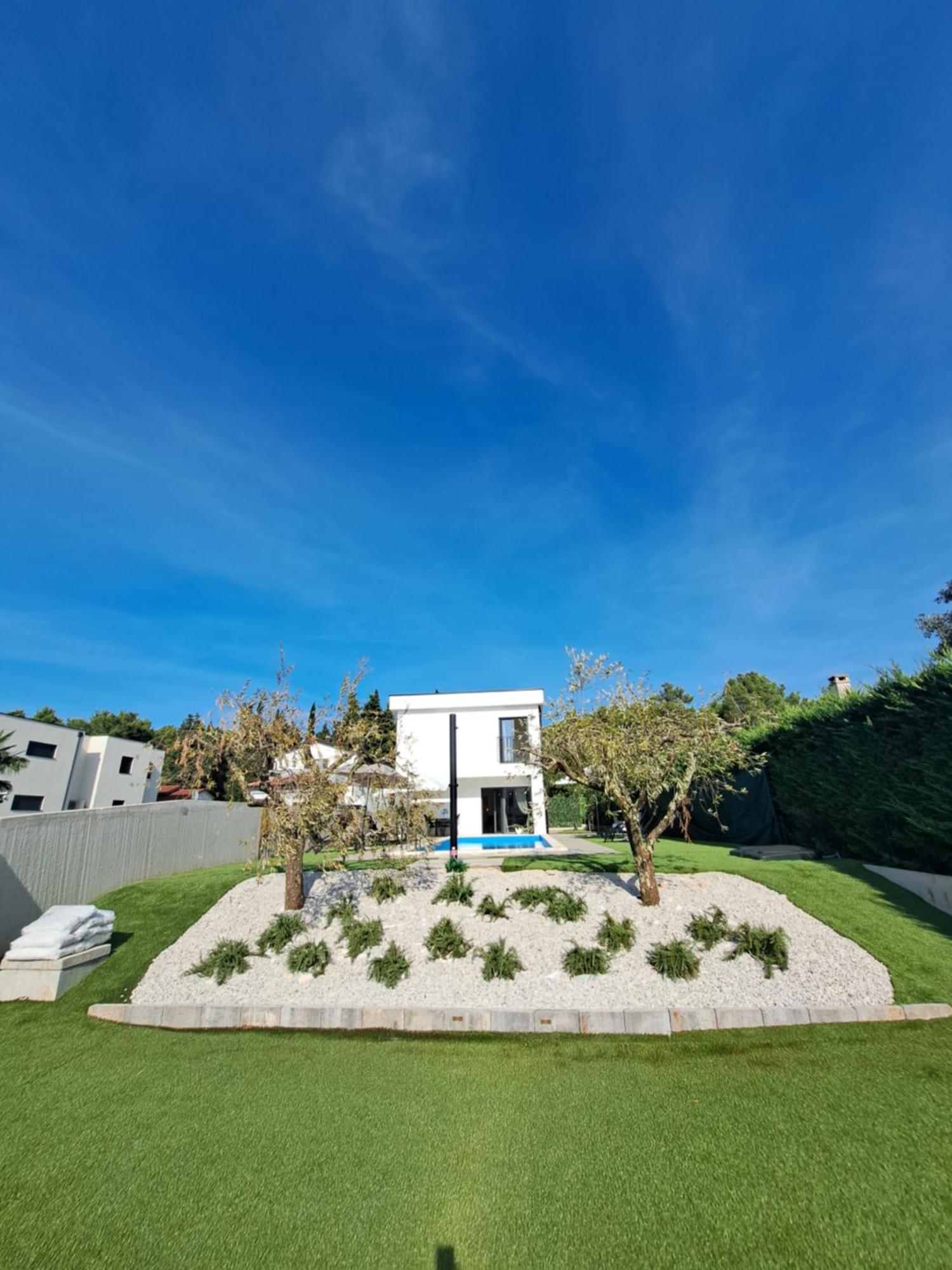 Villa Angelina *